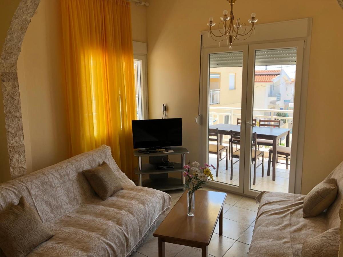 Irida Apartments ネア・スキオニ エクステリア 写真