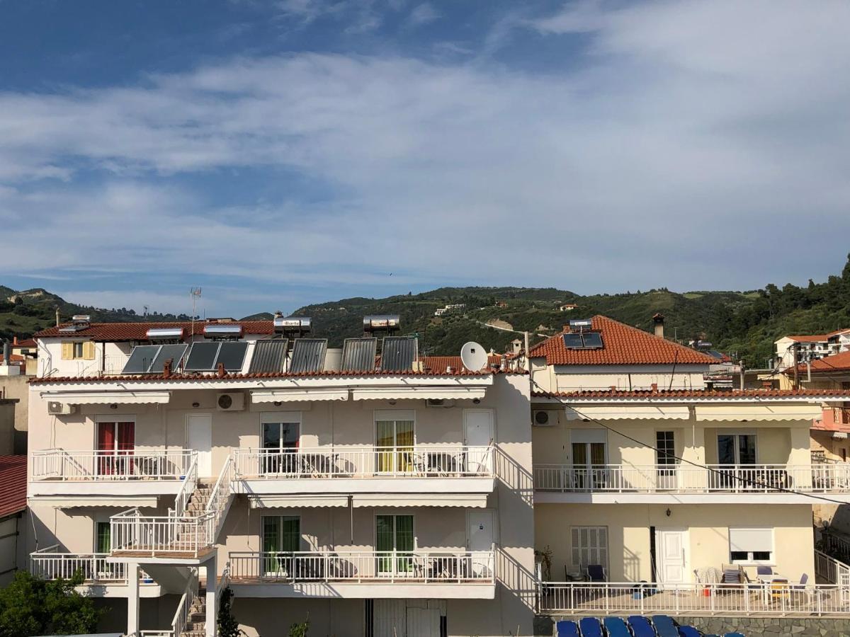 Irida Apartments ネア・スキオニ エクステリア 写真